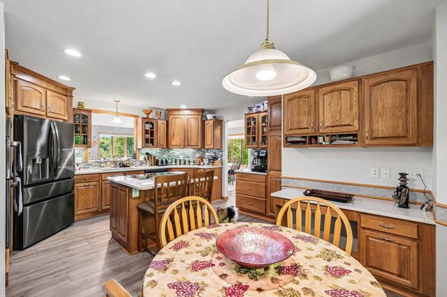 10835 Red Oak Ridge, Howard City, MI 49329