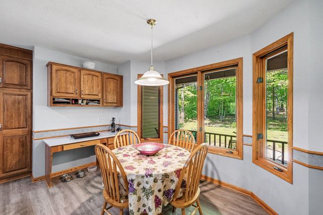 10835 Red Oak Ridge, Howard City, MI 49329