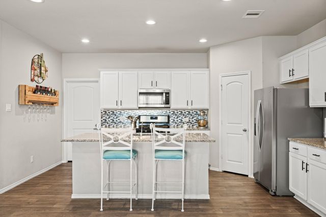 13997 Leigh Lake Lane, Conroe, TX 77384
