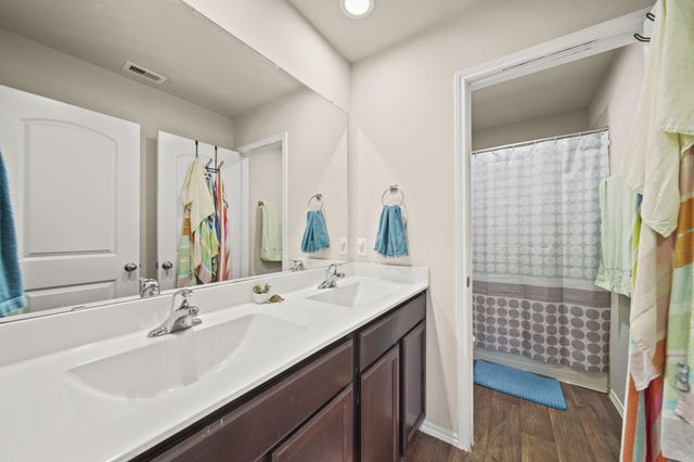 13997 Leigh Lake Lane, Conroe, TX 77384
