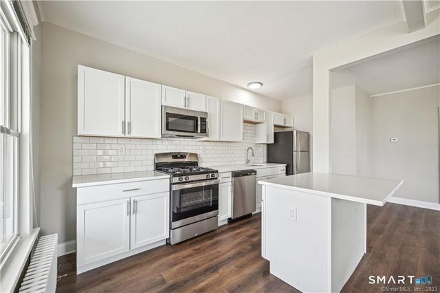 98 Brook Street, Ansonia, CT 06401