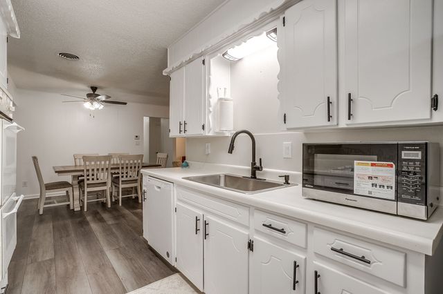 2509 Carten Street, Fort Worth, TX 76112