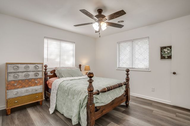 2509 Carten Street, Fort Worth, TX 76112