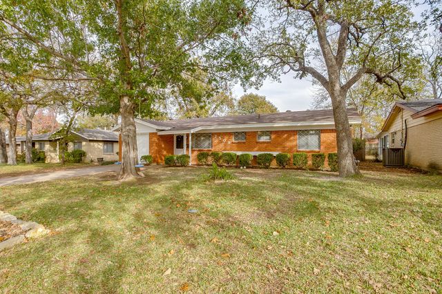 2509 Carten Street, Fort Worth, TX 76112