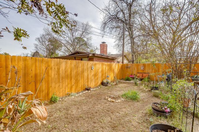 2509 Carten Street, Fort Worth, TX 76112