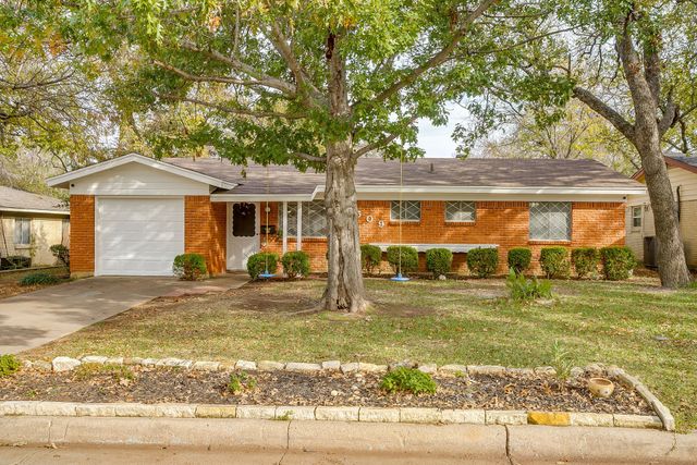 2509 Carten Street, Fort Worth, TX 76112