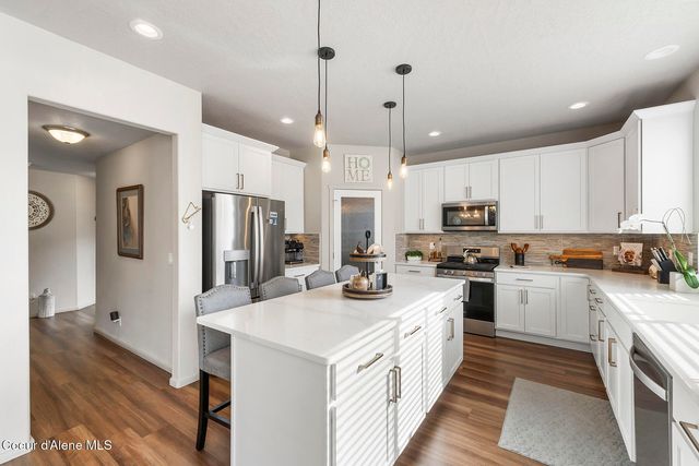 984 E Allenby AVE, Post Falls, ID 83854