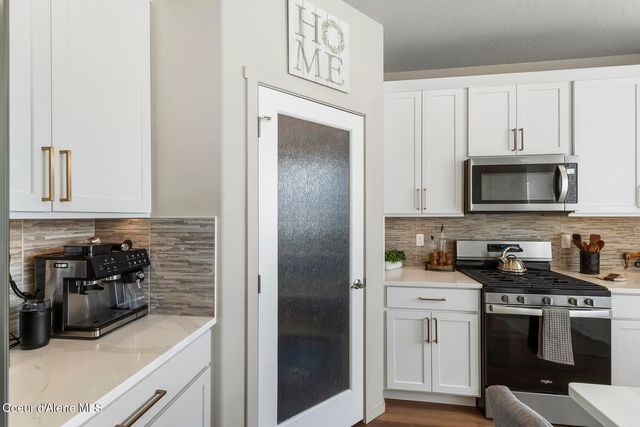 984 E Allenby AVE, Post Falls, ID 83854