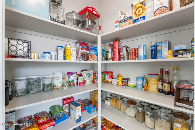 984 E Allenby AVE, Post Falls, ID 83854