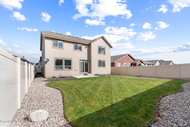 984 E Allenby AVE, Post Falls, ID 83854