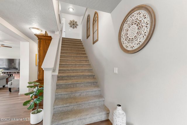 984 E Allenby AVE, Post Falls, ID 83854