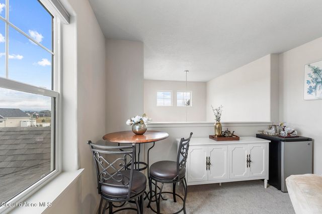 984 E Allenby AVE, Post Falls, ID 83854