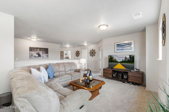 984 E Allenby AVE, Post Falls, ID 83854