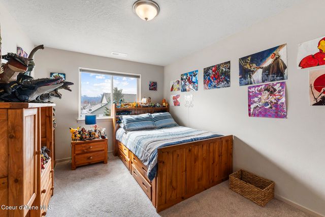 984 E Allenby AVE, Post Falls, ID 83854