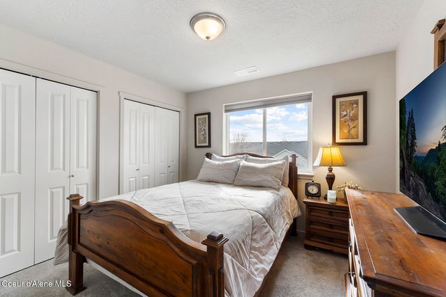 984 E Allenby AVE, Post Falls, ID 83854