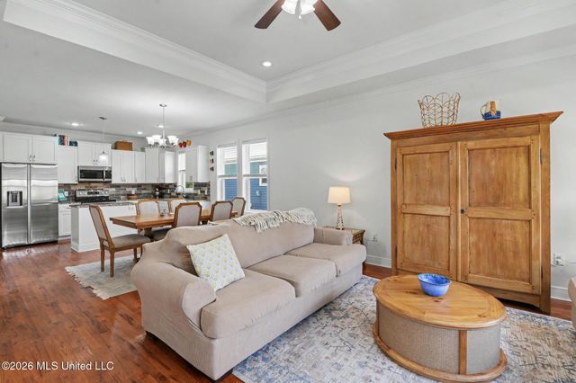 305 Davis Avenue, Pass Christian, MS 39571