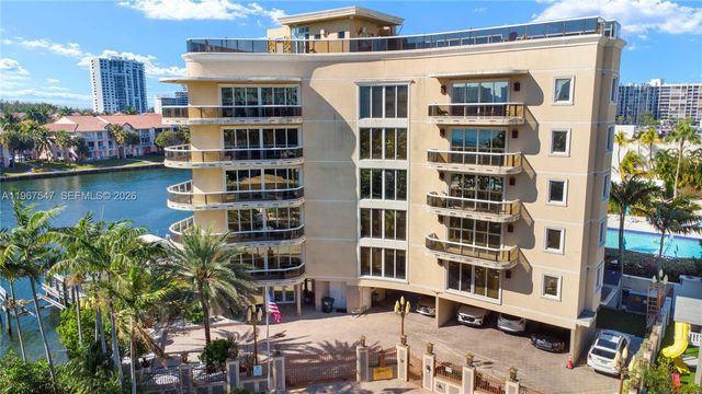 12 Seacrest Pkwy 3, Hollywood, FL 33019