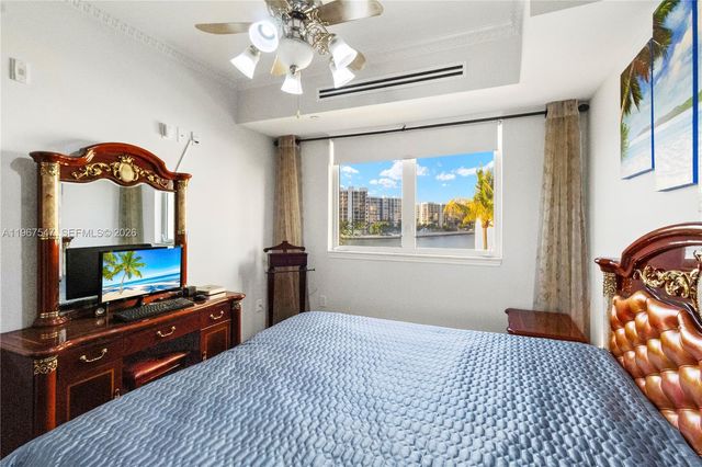 12 Seacrest Pkwy 3, Hollywood, FL 33019