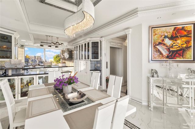 12 Seacrest Pkwy 3, Hollywood, FL 33019