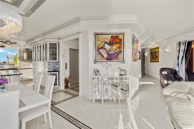 12 Seacrest Pkwy 3, Hollywood, FL 33019