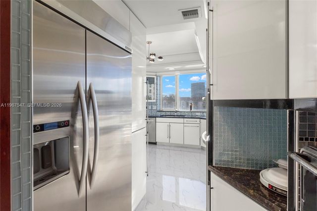 12 Seacrest Pkwy 3, Hollywood, FL 33019