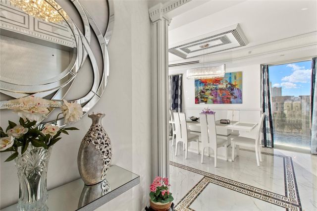 12 Seacrest Pkwy 3, Hollywood, FL 33019