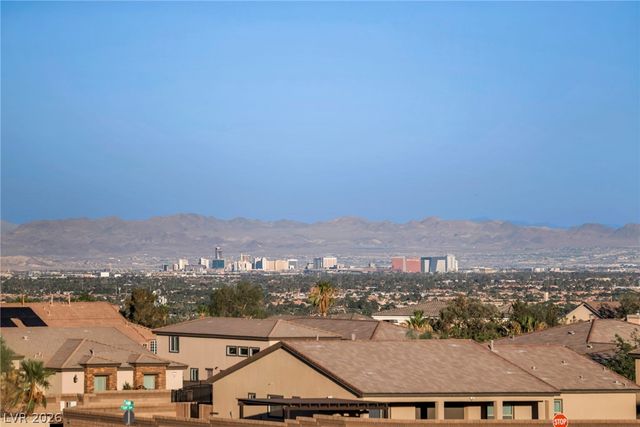5960 Michelli Crest Way, Las Vegas, NV 89149
