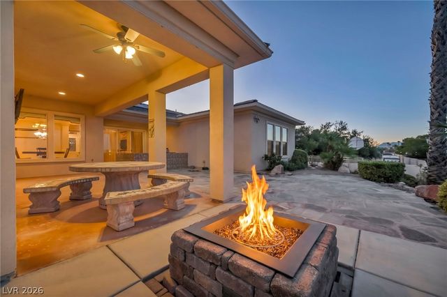 5960 Michelli Crest Way, Las Vegas, NV 89149