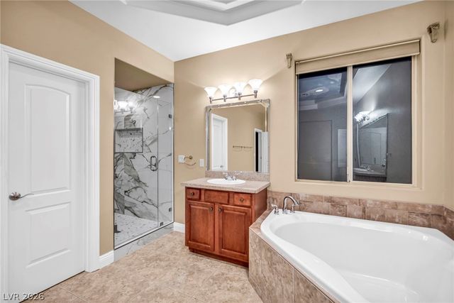 5960 Michelli Crest Way, Las Vegas, NV 89149