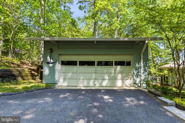 12578 ALGONQUIN TRL TRL, Lusby, MD 20657