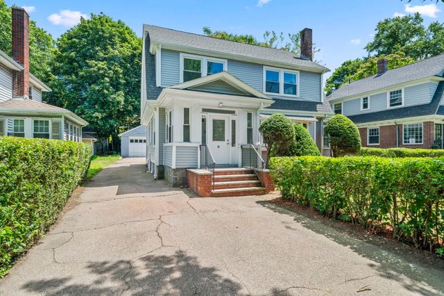 84 Blue Hills Parkway, Milton, MA 02186