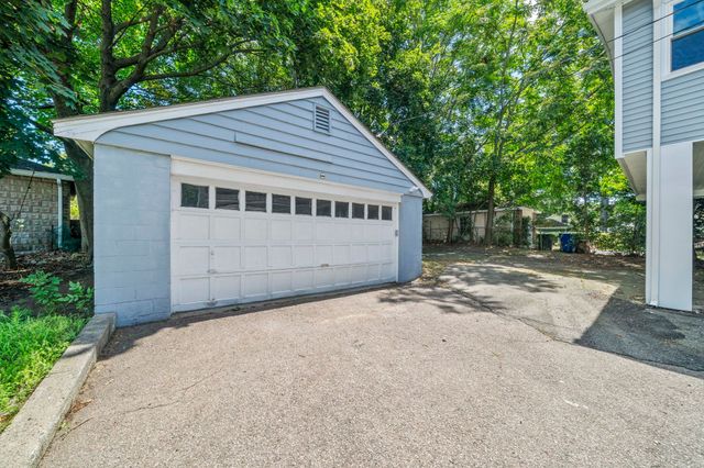 84 Blue Hills Parkway, Milton, MA 02186