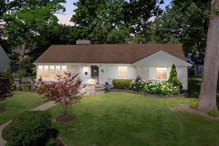 2625 S 50th STREET, Milwaukee, WI 53219