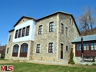 1005 NYNFEO FLORINA GREECE 0