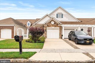 27 DOVE CT, Hamilton, NJ 08690