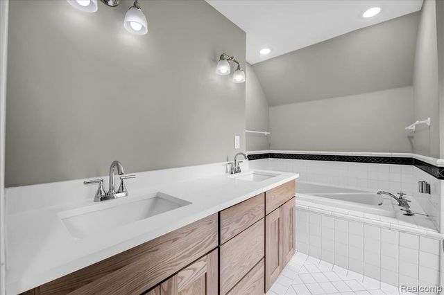 1119 Southfield Road, Birmingham, MI 48009