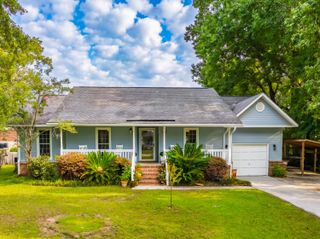 952 Anchor Road, Charleston, SC 29412