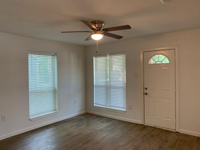 3901 Bois D Arc Street, Greenville, TX 75401
