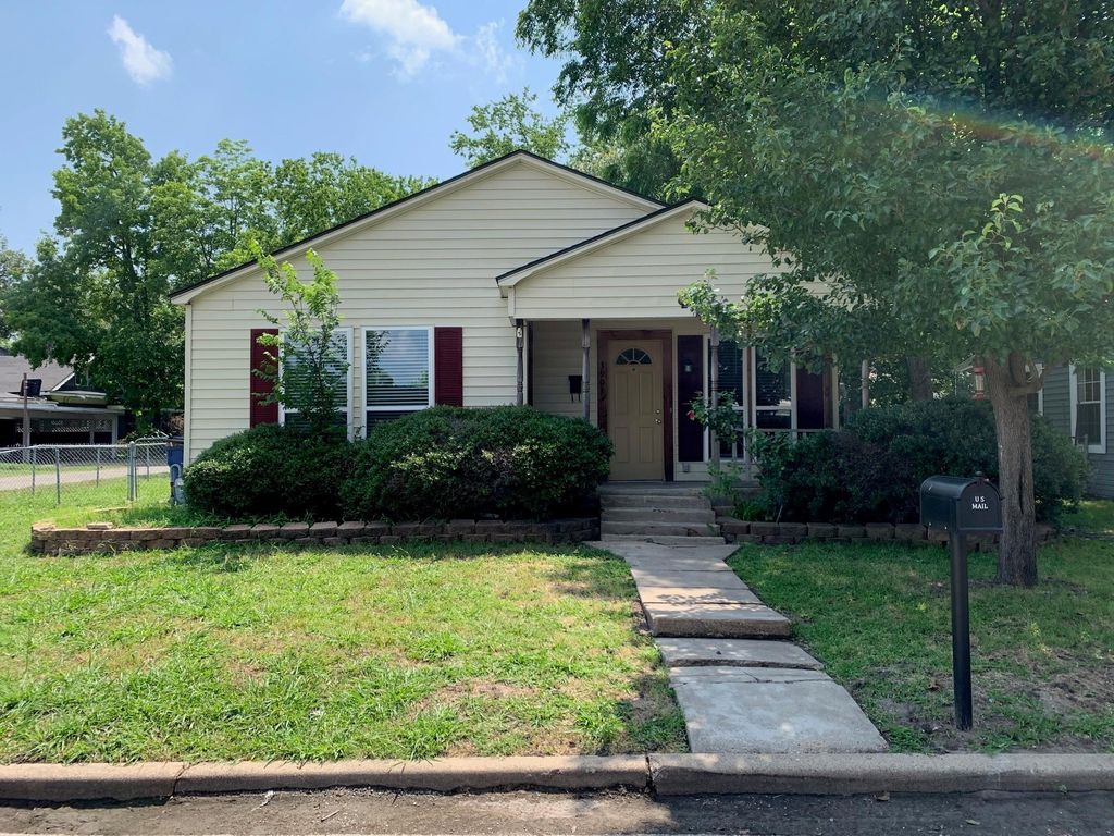 3901 Bois D Arc Street, Greenville, TX 75401
