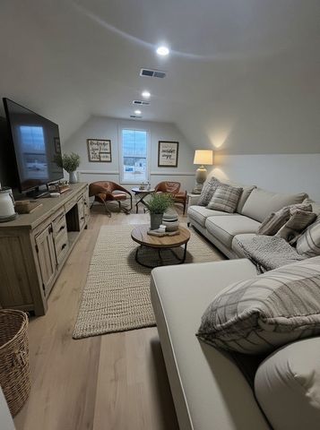 60 SESSILE CV, Savannah, TN 38372