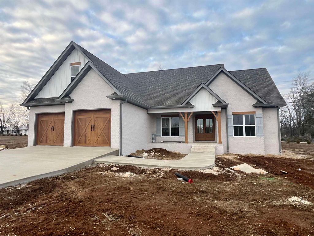 60 SESSILE CV, Savannah, TN 38372