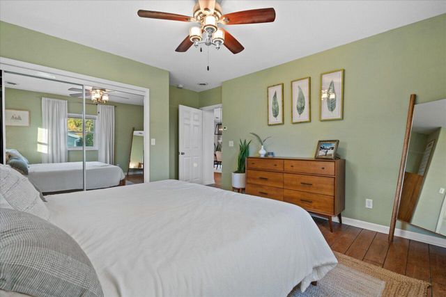 16801 W Roosevelt AVENUE, New Berlin, WI 53151