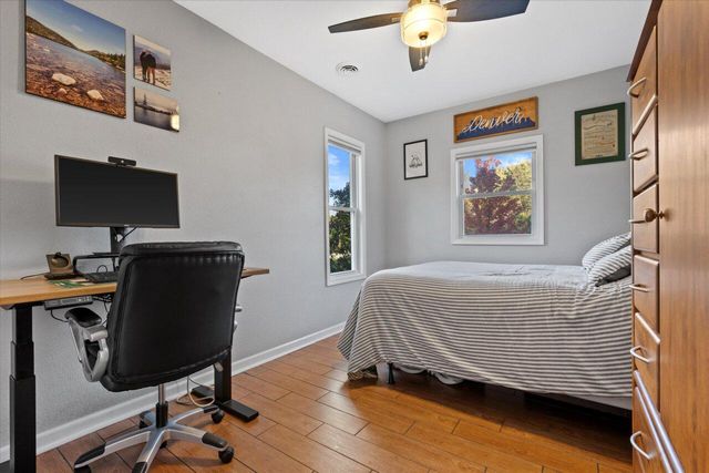 16801 W Roosevelt AVENUE, New Berlin, WI 53151