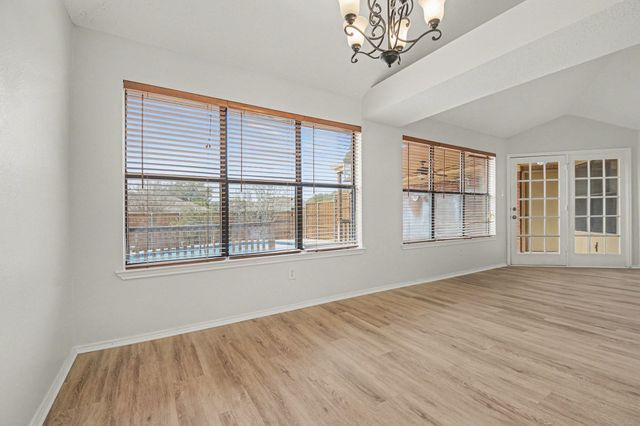 1622 Autumn Breeze Lane, Lewisville, TX 75077