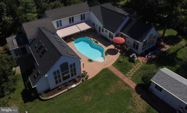 929 HERMAN RD, Horsham, PA 19044