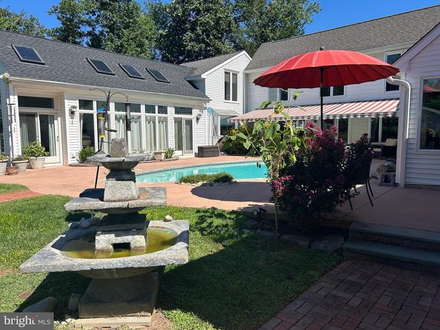 929 HERMAN RD, Horsham, PA 19044