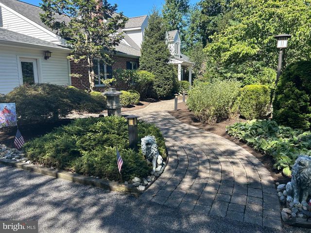929 HERMAN RD, Horsham, PA 19044