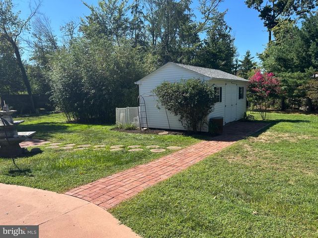929 HERMAN RD, Horsham, PA 19044