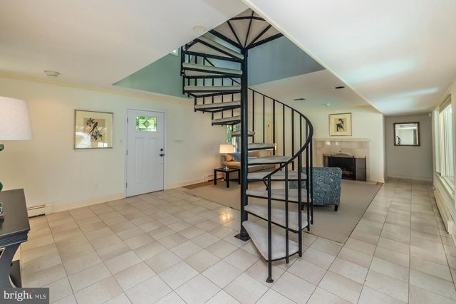 929 HERMAN RD, Horsham, PA 19044