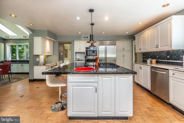 929 HERMAN RD, Horsham, PA 19044